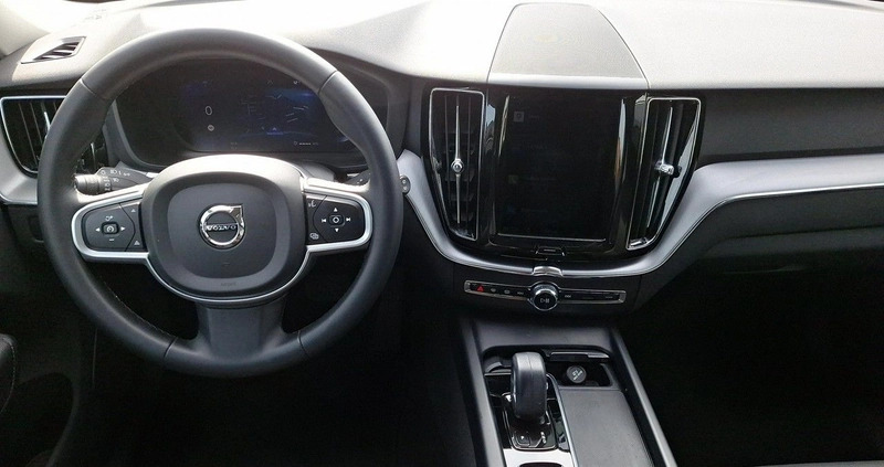 Volvo XC 60 cena 167500 przebieg: 27411, rok produkcji 2022 z Swarzędz małe 379